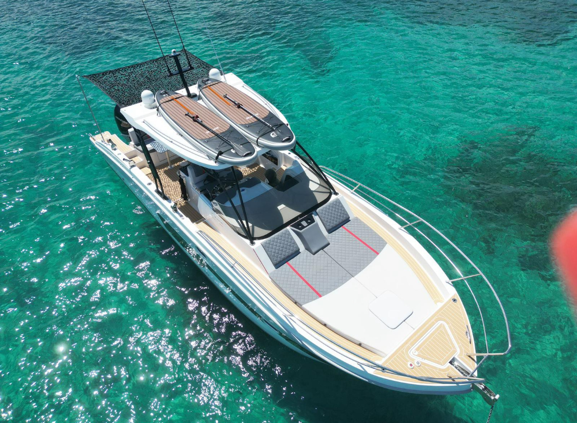 Dream Rental boat