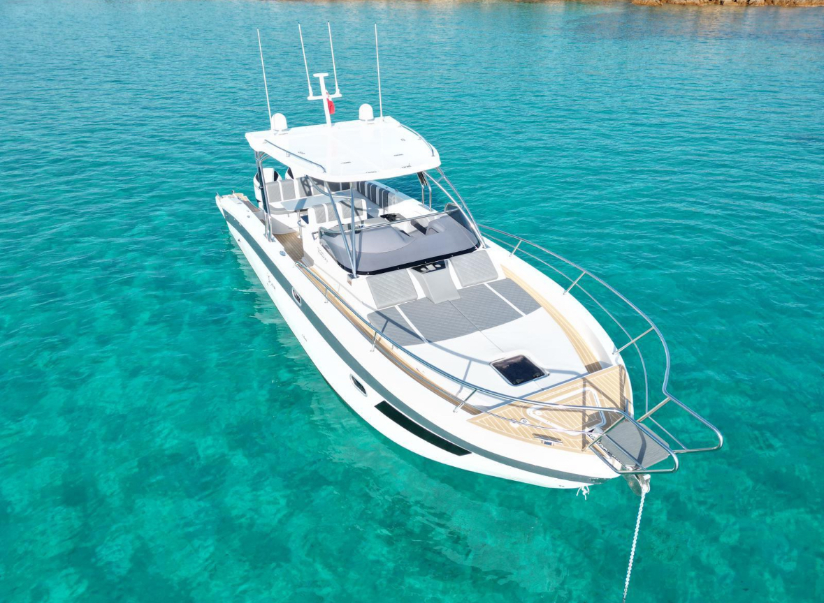 Dream Rental boat