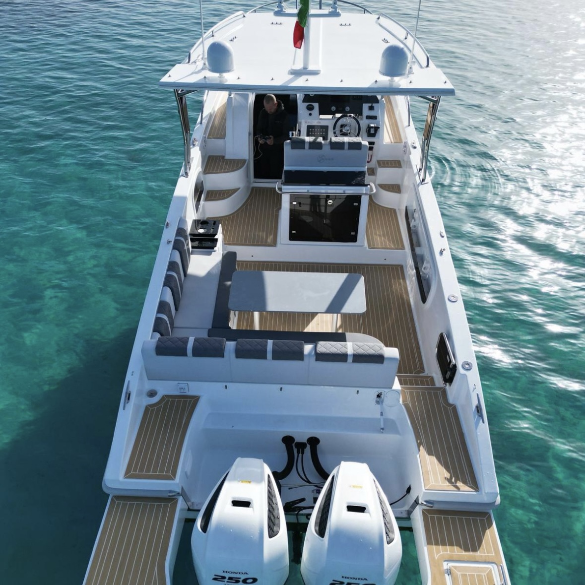 Dream Rental boat