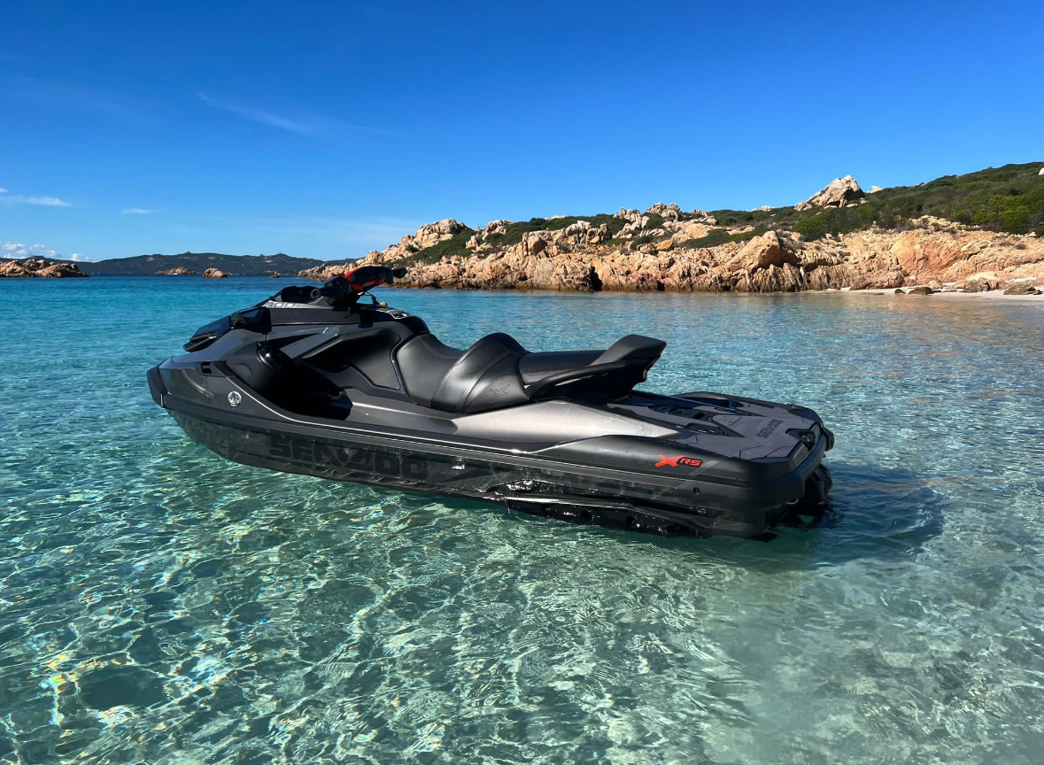 Dream Rental boat