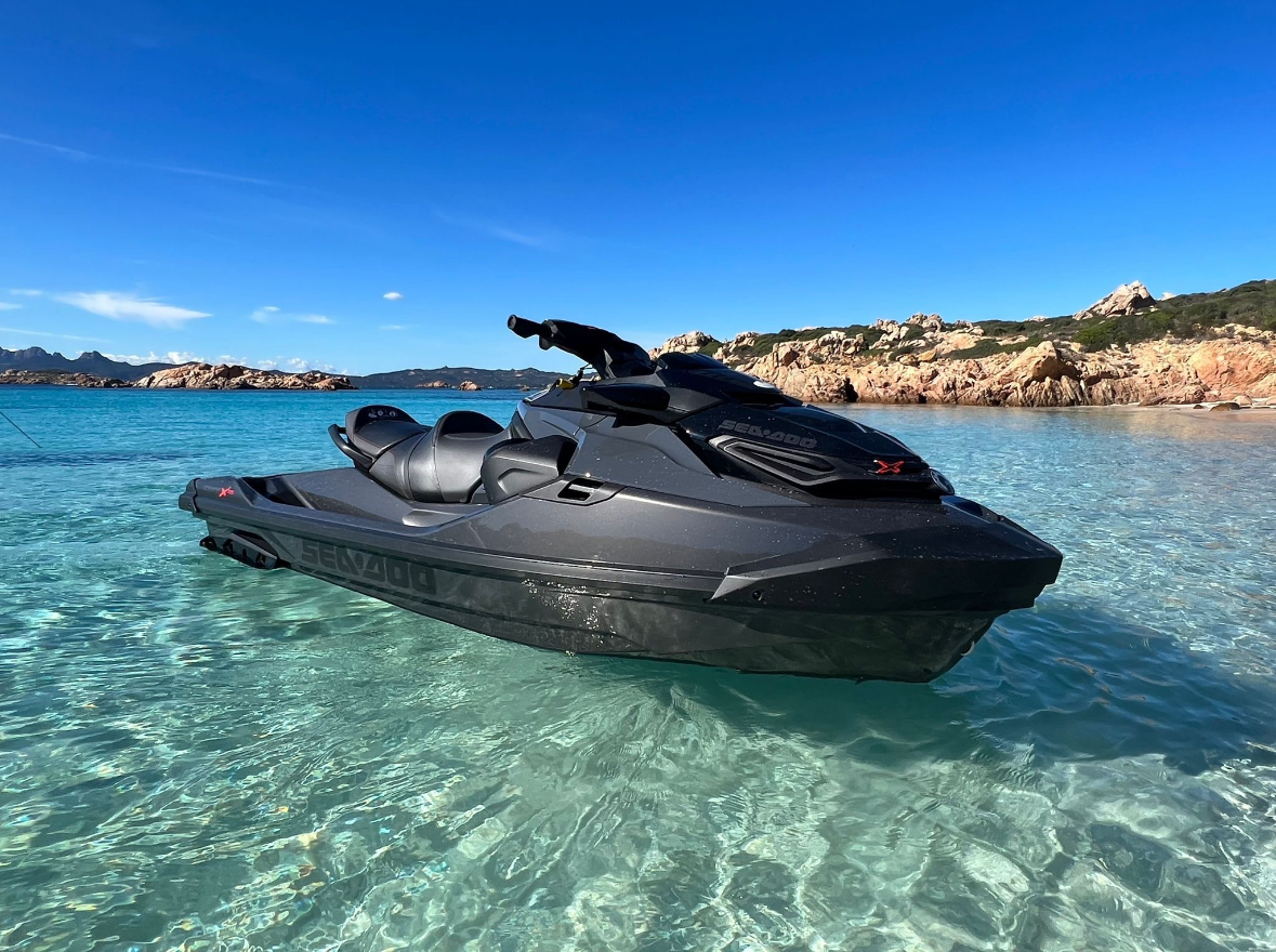 Dream Rental boat