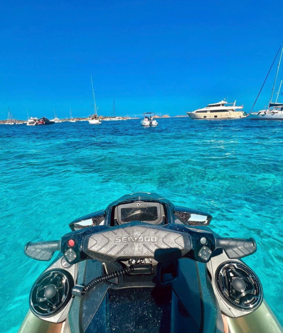 Dream Rental boat